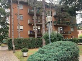 Appartamento brevi periodi "Pedrini's Welcome Home", дом для отпуска в Бергамо