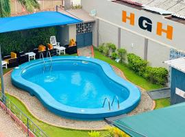 HAPPY GUEST HOUSE - HGH – hotel w mieście Abomey-Calavi