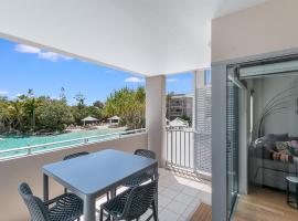 Pool View Apartments at Peppers Salt Resort by uHoliday 2BR 1BR and Hotel Room Options Available, complex din Kingscliff