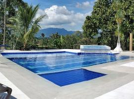 FINCA HOTEL LA BONITA BY LA MACORINA、キンバヤのホテル