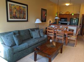Stunning at Solitude, Steps from Chair Lift, East #103, hotel with hot tubs in Brighton