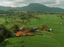 Kubu Sakian Villa and Restaurant Sidemen