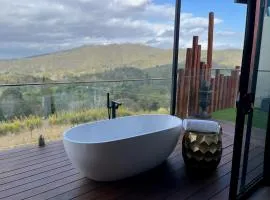 On Eagle Wings Mountain Retreat & Spa