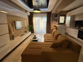 Sas 1 Luxury Apartments