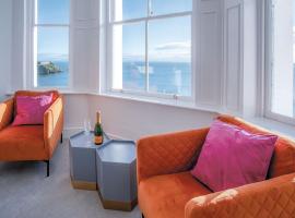 Caldey View - Luxury 2 Bedroom - Panorama - Tenby, דירה בטנבי