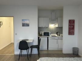 Stay-Happy Flat in Halstenbek, apartment in Halstenbek