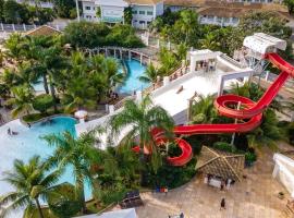 Lacqua DiRoma III com roupa de cama DESTINOS COMBINADOS TURISMO, hotel em Caldas Novas