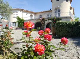 le relais fleuri, privatni smještaj u gradu 'Alès'