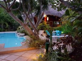 Palmhill Villa, hotell i Boracay