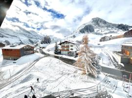 Hillside One - Ski-In Ski-Out Apartments am Arlberg, hotel en Warth am Arlberg