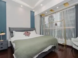 Annie Apartment - only 120 metres from Metro Line 2 Exit B of Chuanxingulou