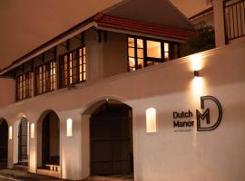 Dutch Manor Boutique Hotel, hotell i Fort Kochi, Kochi