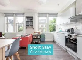 South Street Apartments No 18C