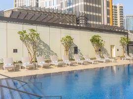 Holiday Inn Dubai Business Bay, an IHG Hotel, hotelli Dubaissa alueella Business Bay