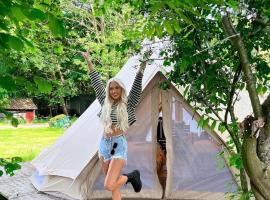 AMANI - Aap, luxury tent in Lichtaart