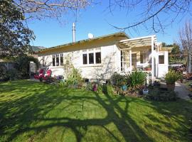 Silkwood Cottage - Richmond Holiday Home, holiday home in Richmond