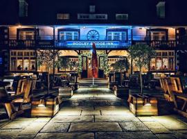 The Pooley Bridge Inn, guest house in Pooley Bridge