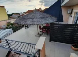 Apartment in Vodice with terrace, air conditioning, WiFi (4323-2)