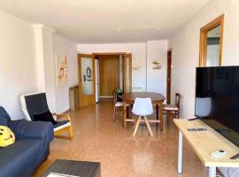 Big Family Terrassa Parking and noise free, apartment in Terrassa