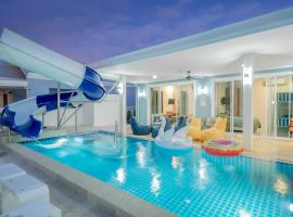 พลอยพูลวิลล่า ชะอำ 1 Ploy Poolvilla Cha-am 1, hotel com banheiras de hidromassagem em Cha Am