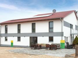 Privatpension zur Schwarzach, pet-friendly hotel in Greding