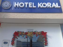 hotel koral palmira – hotel w mieście Palmira