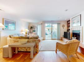 Town of Dewey Beach ---13 Read Ave. Unit 2, hôtel à Dewey Beach