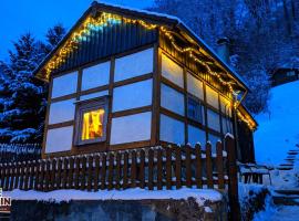 Arode Hütte Harzilein - Romantic tiny house on the edge of the forest, hotel in Zorge