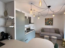 Superbe studio climatisé parking gratuit sur place, hotel en Bonifacio