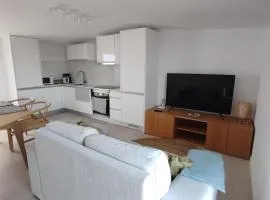2 Terraces Flat River and Marina View