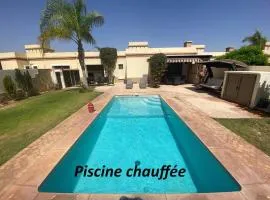 55) Superbe villa, 5 personnes