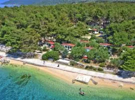 Mobile Homes in Camp Kovacine, Cres, with long pebble beach-ex TUI