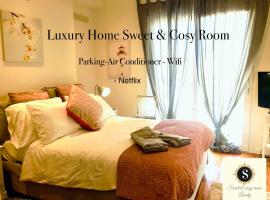 Sweet & cosy room next to the beach เกสต์เฮาส์ในเวียเรจโจ