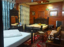 Bhurban valley guest house, hotelli kohteessa Murree
