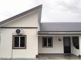 D'Parking Homestay Klia Sepang Budget Murah, habitación en casa particular en Banting