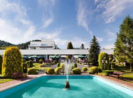 Hotel Perła Południa – hotel w pobliżu miejsca Wyciąg krzesełkowy w Rytrze