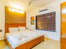 Mc Goa Holidays BnB, Hotel mit Whirlpools in Goa