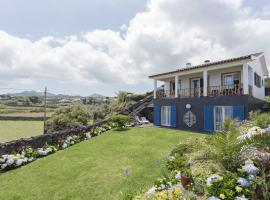 Casa Varanda do Mar, vila di Capelas