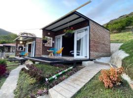 Cabañas “Pacha Mama”, hotel in Roldanillo