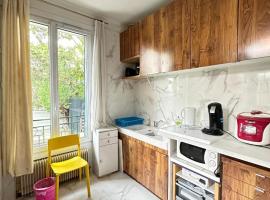 Charmante maison de vacances - Galaxy House, hotel em Vitry-sur-Seine