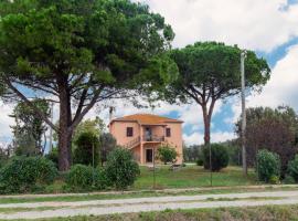 Villa Orta - Agriturismo con cucina Vegan, Plant-based Farmhouse, hotel in Riotorto