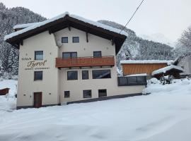 Appartements Tyrol, ξενοδοχείο σε Pettneu am Arlberg