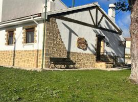 Casa Rural Chincha, hotel with parking in Tragacete