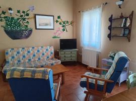 FUENTE GRANDE II, self-catering accommodation sa Muñoveros