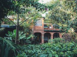 Hotel La Posada del Valle, hotel ramah hewan peliharaan di Tepoztlan