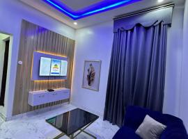 Magnanimous Apartments 1bedroom flat at Ogudu, hotell i Lagos