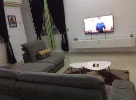 1 bedroom apartment, hotel med parkering i Ibadan