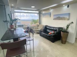 Comodo Apartamento frente al Aeropuerto Maiquetia，Catia La Mar的公寓