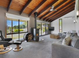 Bella Vista - Mansfield - Sleeps 8、マンスフィールドのホテル
