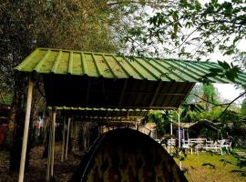Dandeli Wild Jungle Resort, parque de campismo em Dandeli
